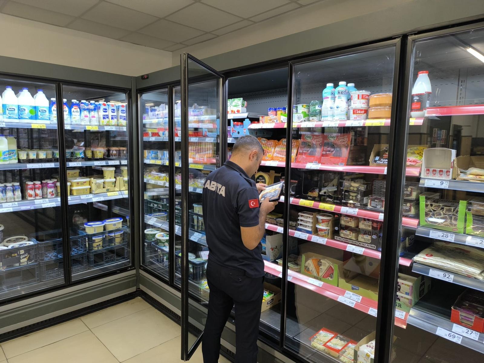 Siirt’te Zabıta Denetimleri: 7 İş Yerine Ceza, 3 İş Yeri Geçici Olarak Kapatıldı