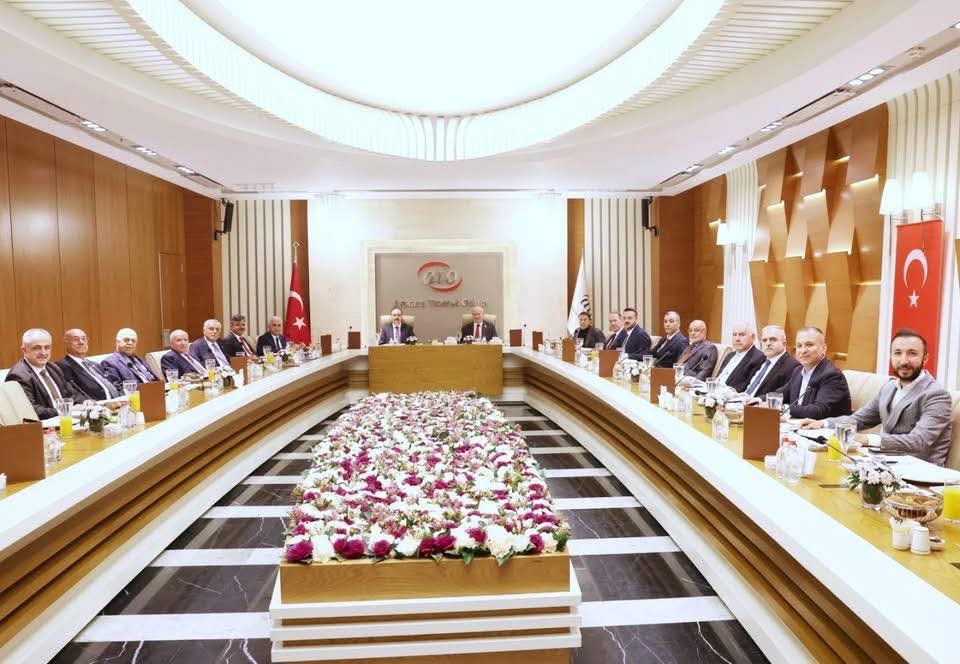 SİİRT’İN GELECEĞİ İÇİN ORTAK VİZYON: EKONOMİK DÖNÜŞÜM VE KALKINMA ÇALIŞTAYI GERÇEKLEŞTİRİLDİ