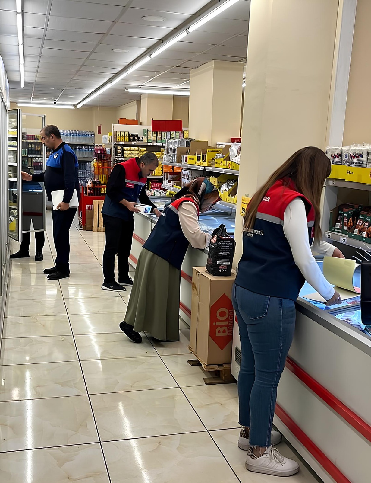 SİİRT’TE GIDA DENETİMLERİ ARALIKSIZ DEVAM EDİYOR