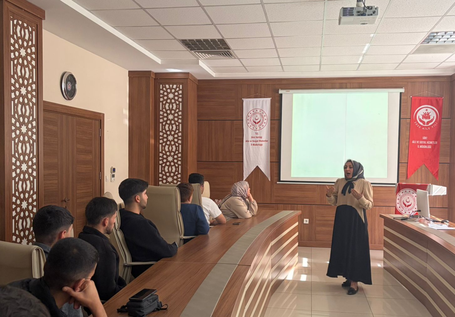 2828 Sayılı Kanun Kapsamında Atanan Gençlere İş Hayatına Uyum Semineri