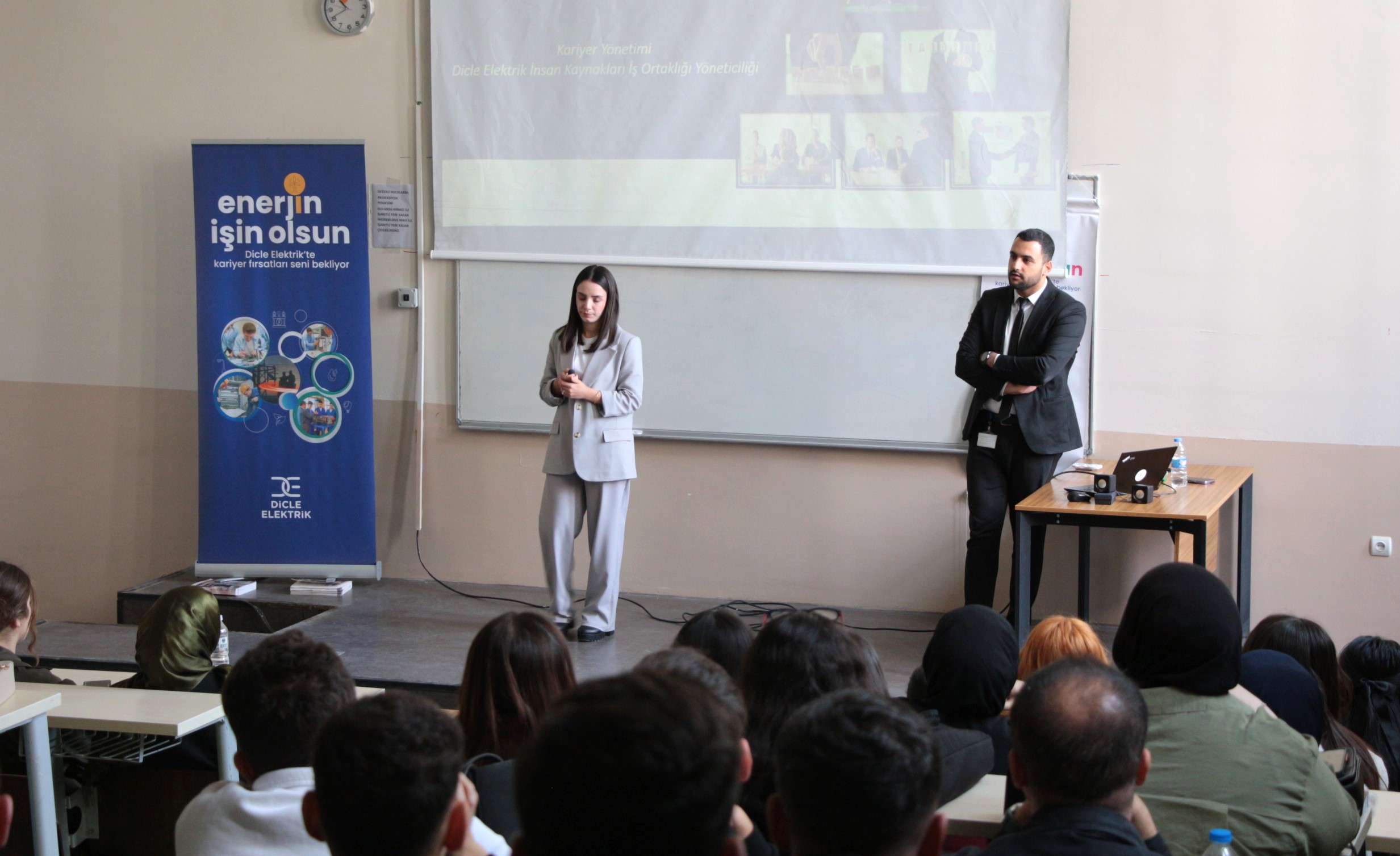 Dicle Elektrik’ten Üniversite Öğrencilerine Kariyer Desteği: “Enerjin İşin Olsun” Mardin’de Öğrencilerle B buluşturdu