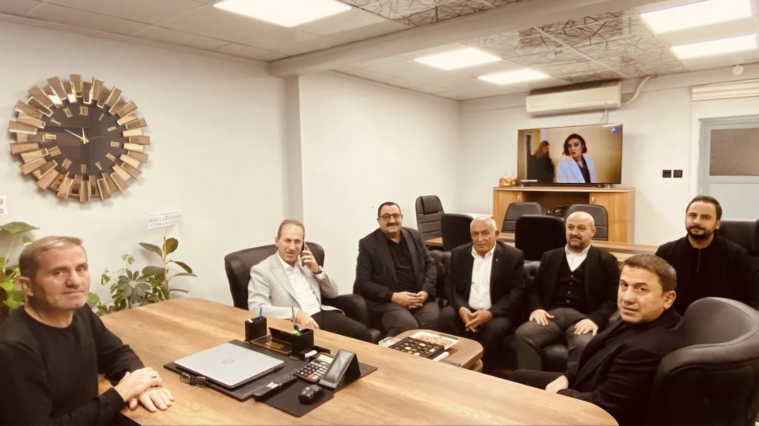 BAŞKAN GÜVEN KUZU’DAN BEYTEKİN PETROL’E HAYIRLI OLSUN ZİYARETİ