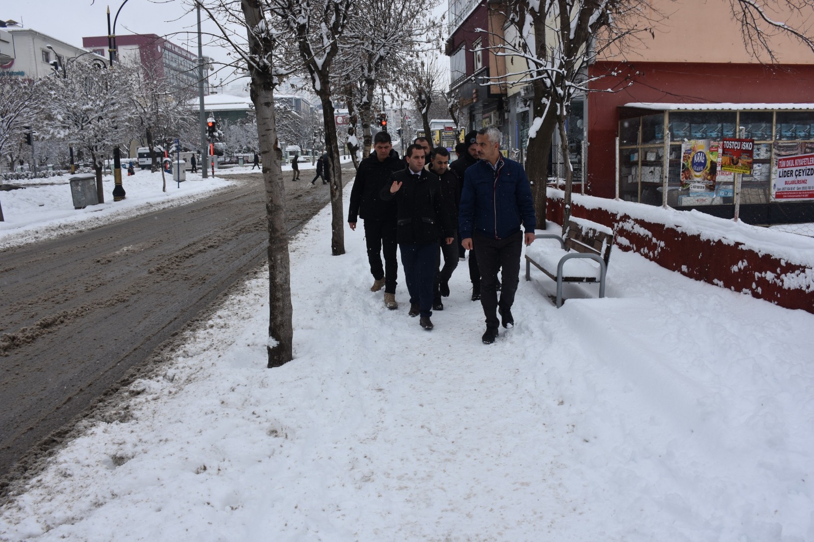Siirt’te Karla Mücadele Çalışmaları Sahada Denetleniyor