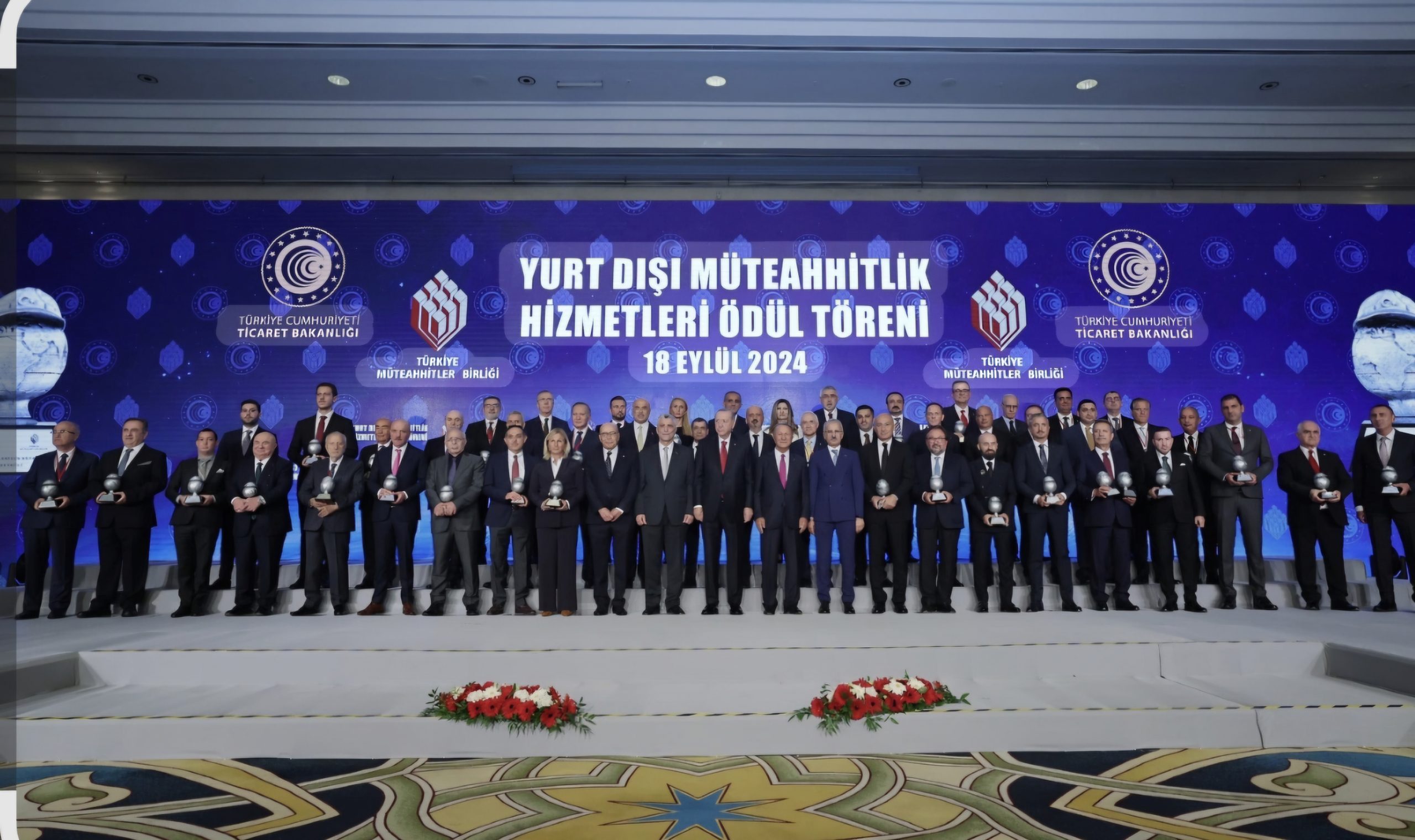 Cumhurbaşkanı Erdoğan’dan Siirtli Kuzu Grup’a Büyük Onur