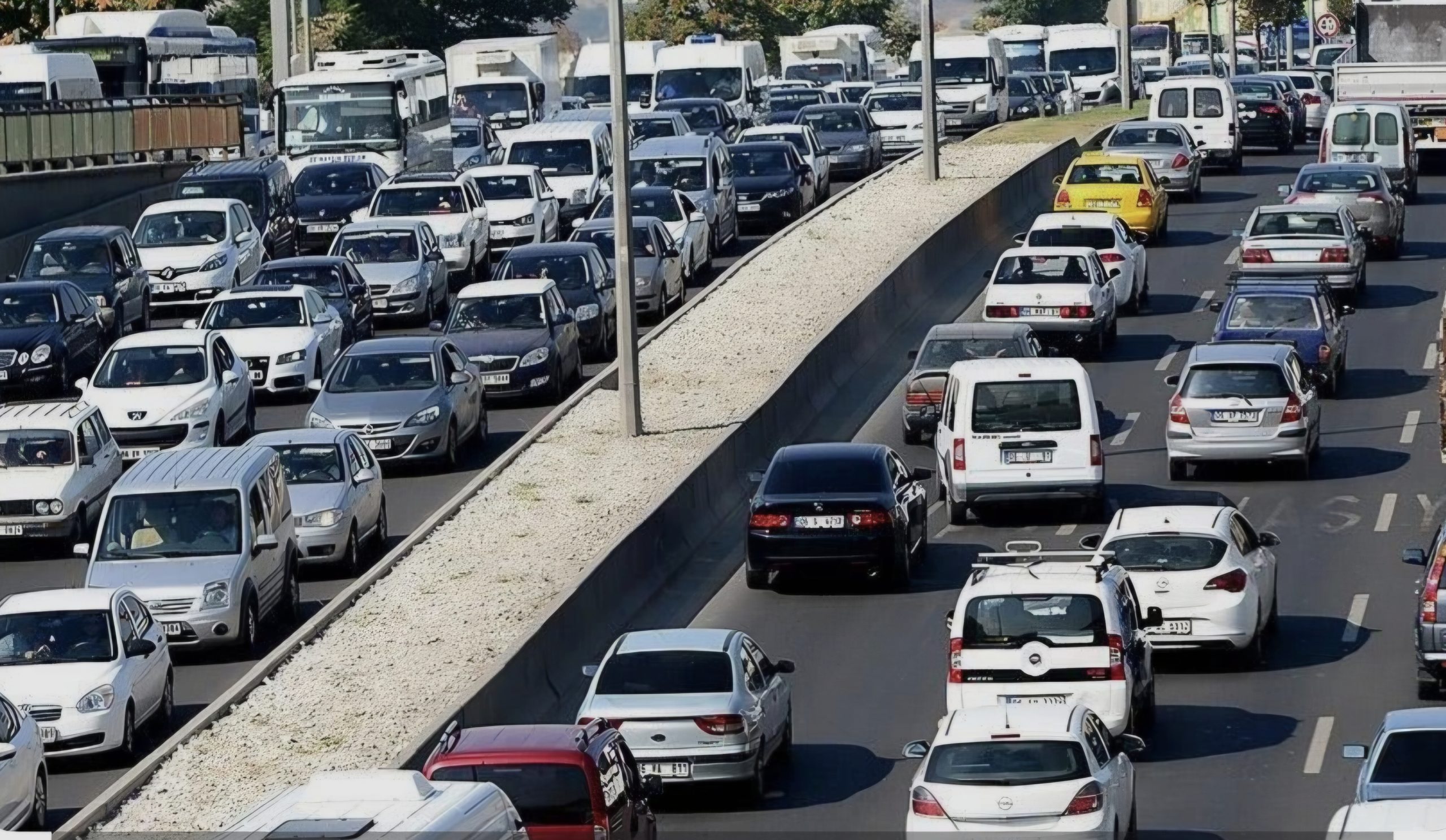 Siirt’te Trafiğe Kayıtlı Araç Sayısı 30 Bini Aştı