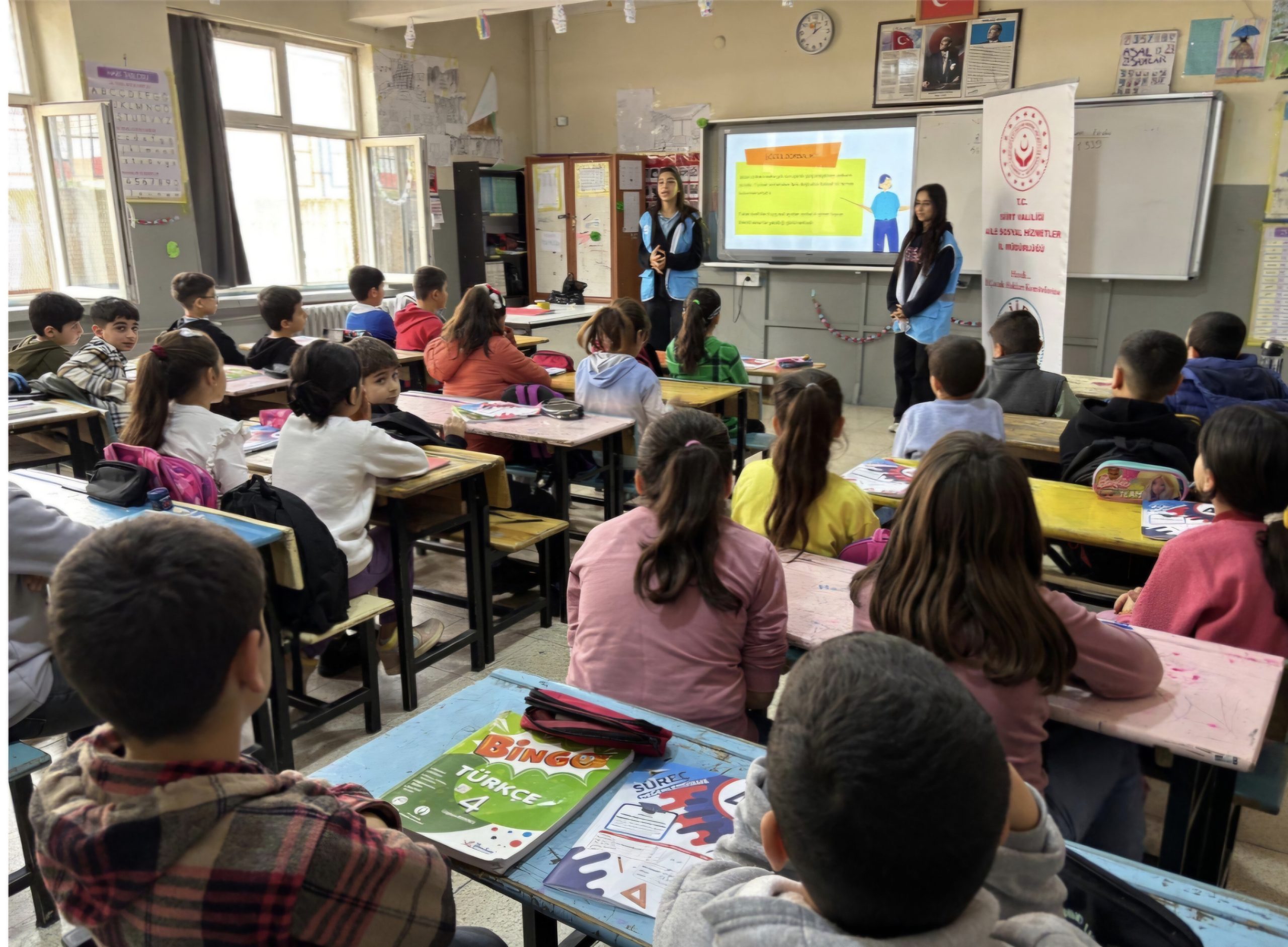 Siirt’te Okullarda Çocuk Hakları Seferberliği: “Haklarını Bilen Her Çocuk, Geleceğin Teminatıdır”