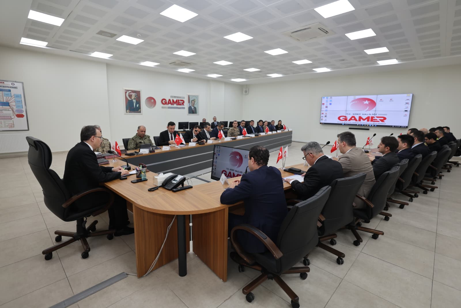 Siirt’te İl Güvenlik ve Asayiş Koordinasyon Toplantısı Gerçekleştirildi