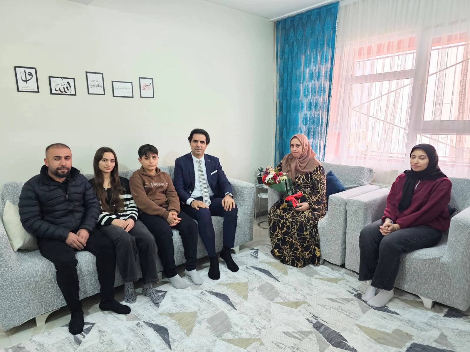 Siirt’te Şehit Ailesine Anlamlı Ziyaret