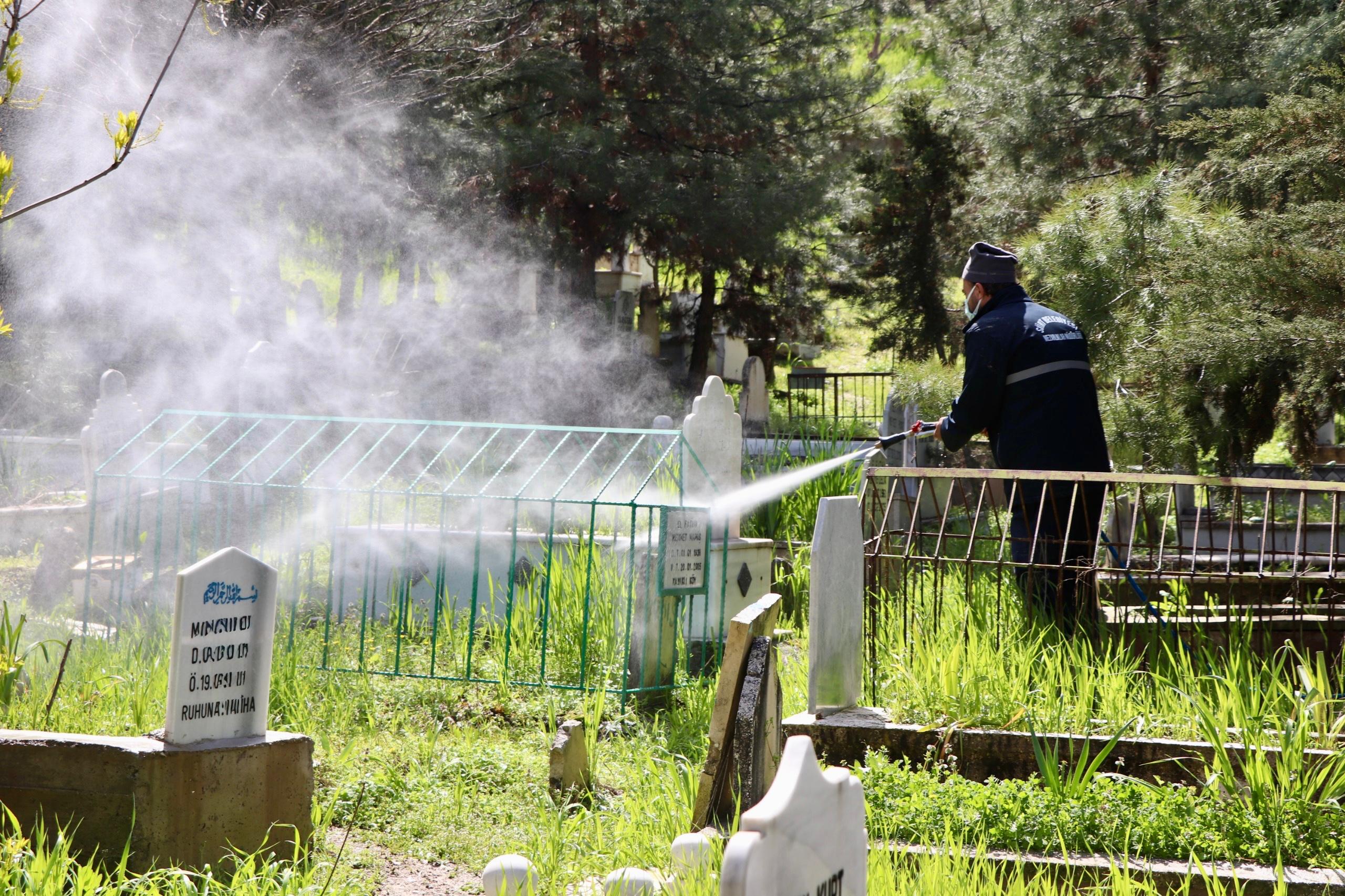 Siirt’te Bahar Bakımı: Park ve Bahçeler Ekipleri Sahada