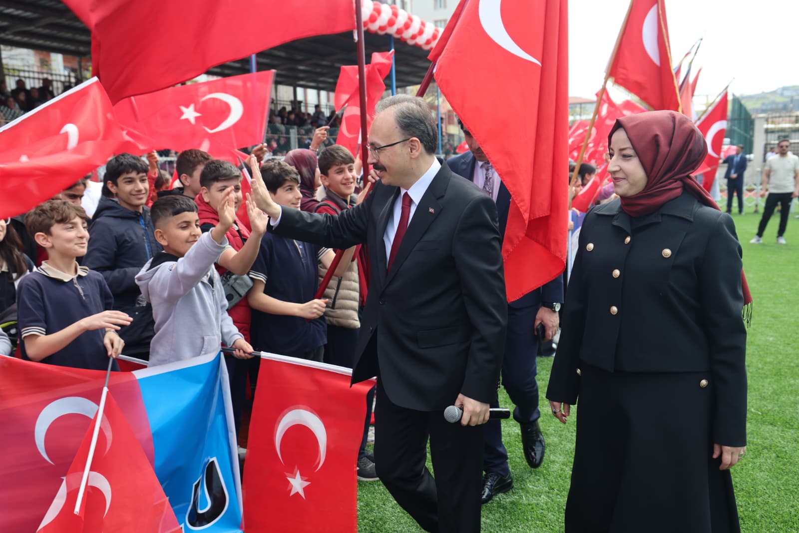 Siirt’te 23 Nisan Coşkusu: 106. Yıl Renkli Etkinliklerle Kutlandı