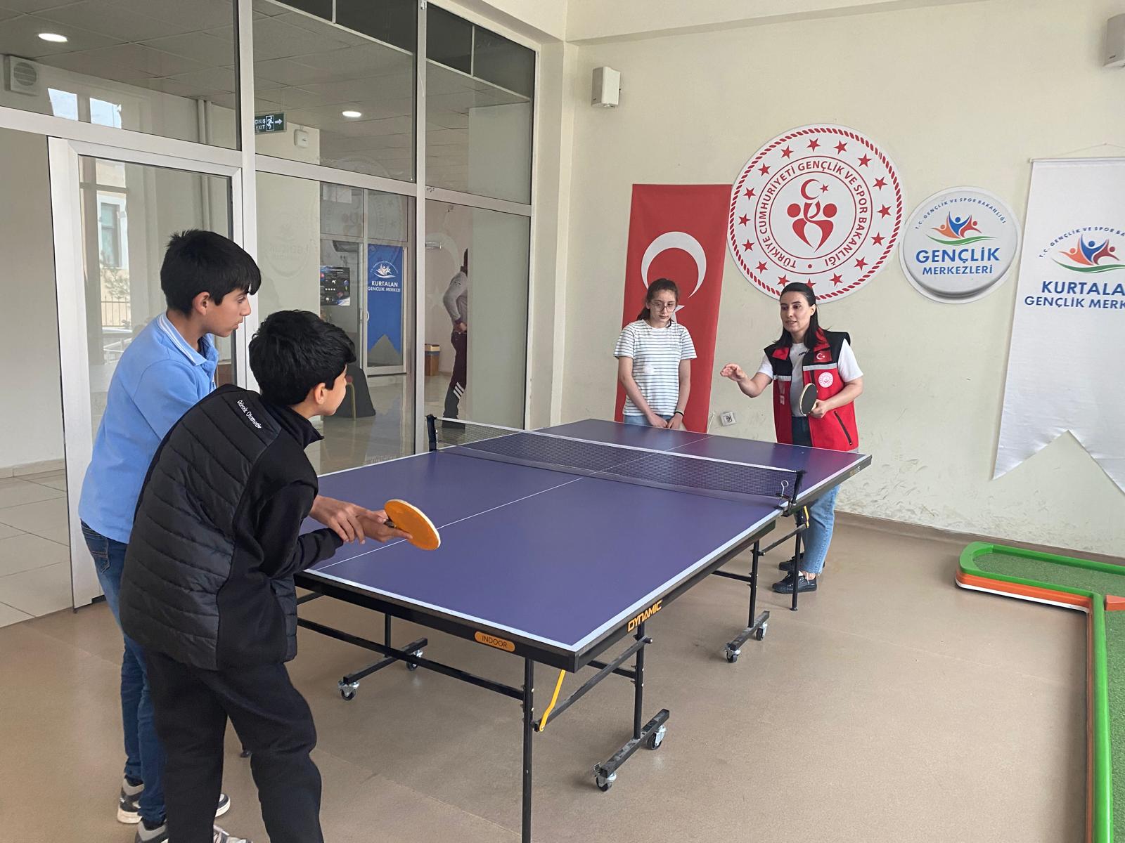 ODES Projesi Kapsamında Çocuklar Kurtalan Gençlik Merkezi’nde Sporla Buluştu