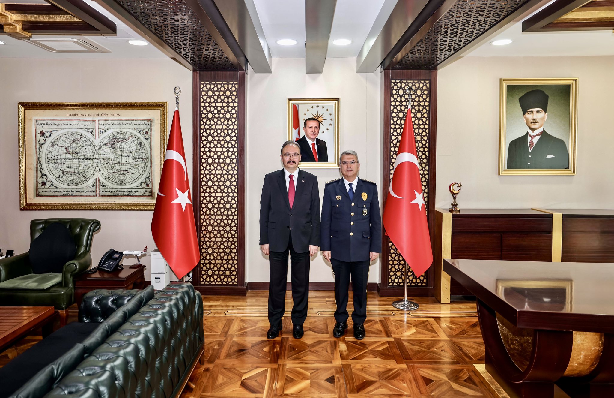 Vali Kızılkaya, Yeni Emniyet Müdürü Özdemir’i Kabul Etti