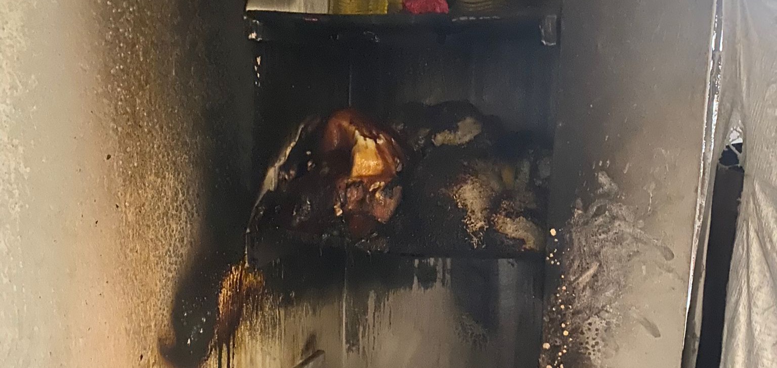 Siirt’te Apartman Dairesinde Yangın Paniği