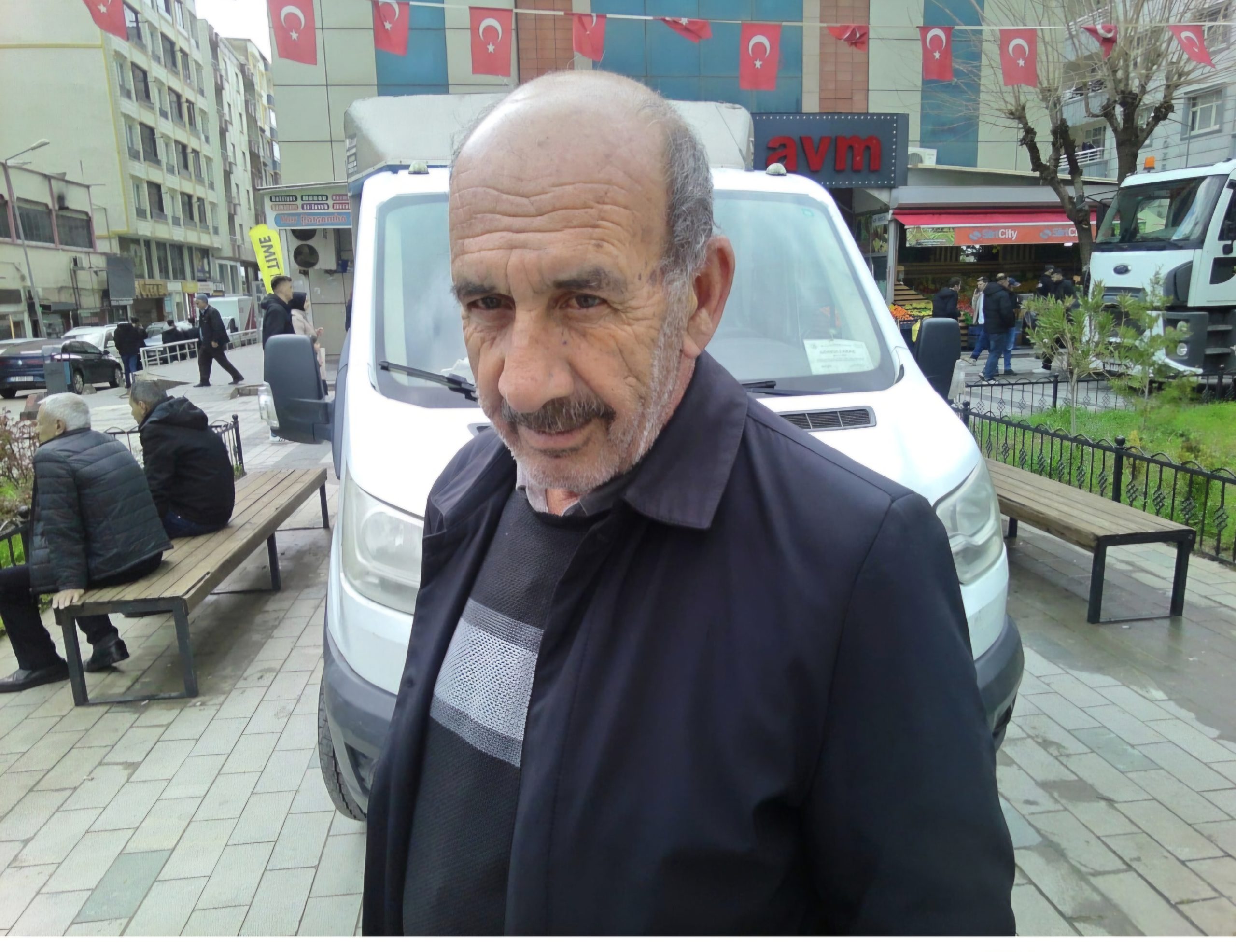Aziz Uslu Hayatını Kaybetti