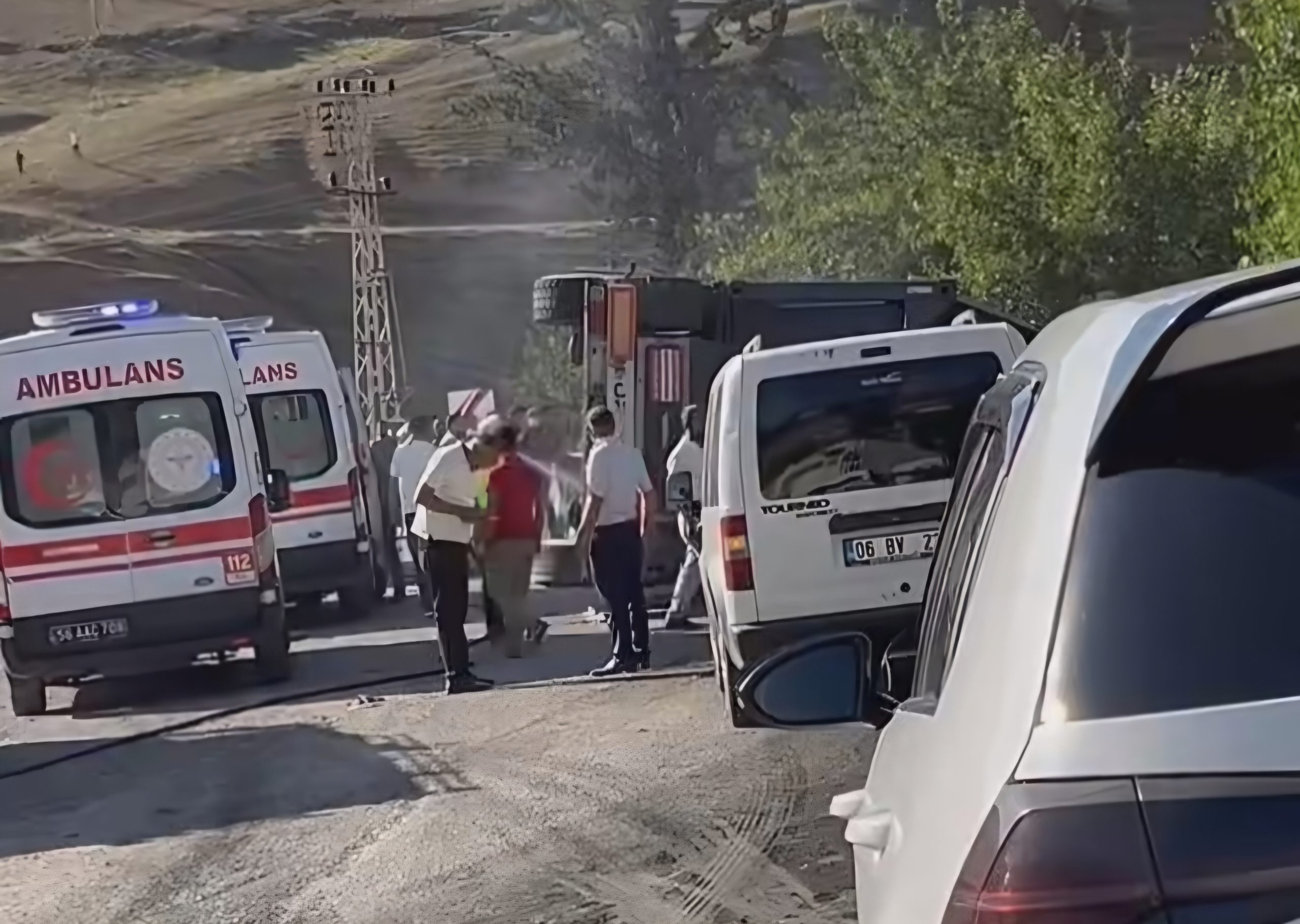 Siirt’te Korkutan Kaza: 4 Yaralı, 1’inin Durumu Ağır