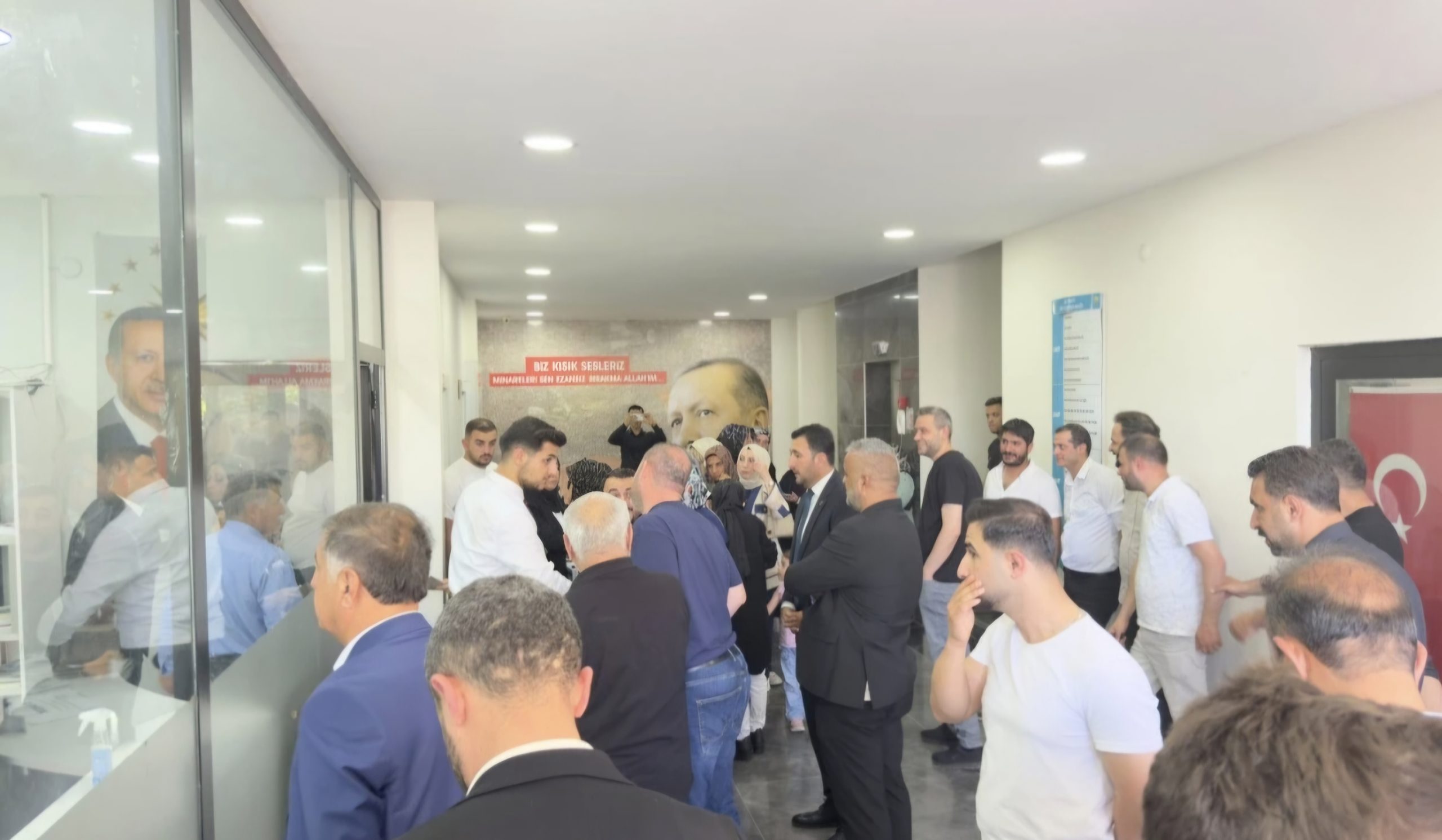AK Parti Siirt İl Başkanlığı İçin 17 Aday Yarışıyor