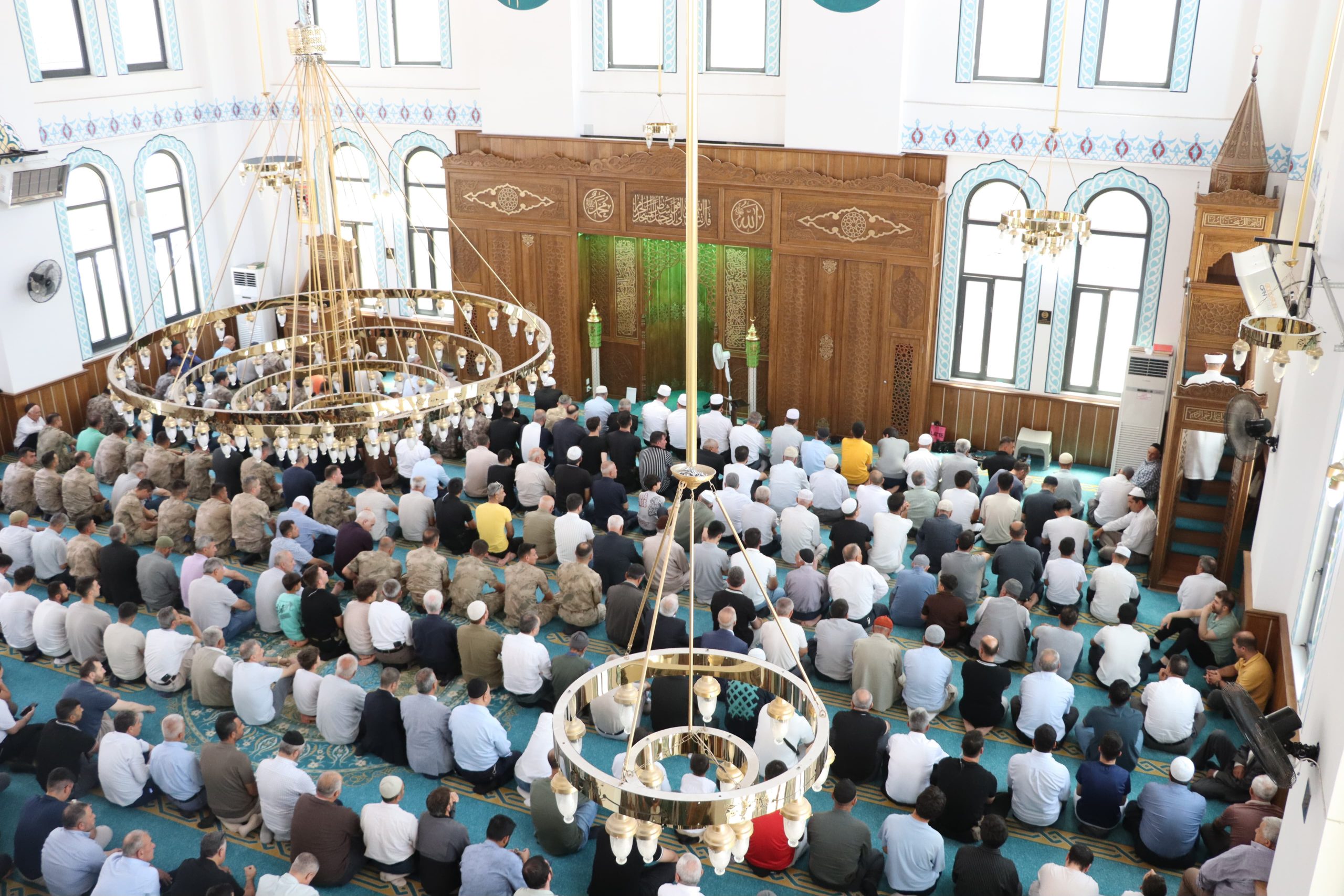 Siirt’te 15 Temmuz Şehitleri İçin Mevlid ve Dua Programı Düzenlendi