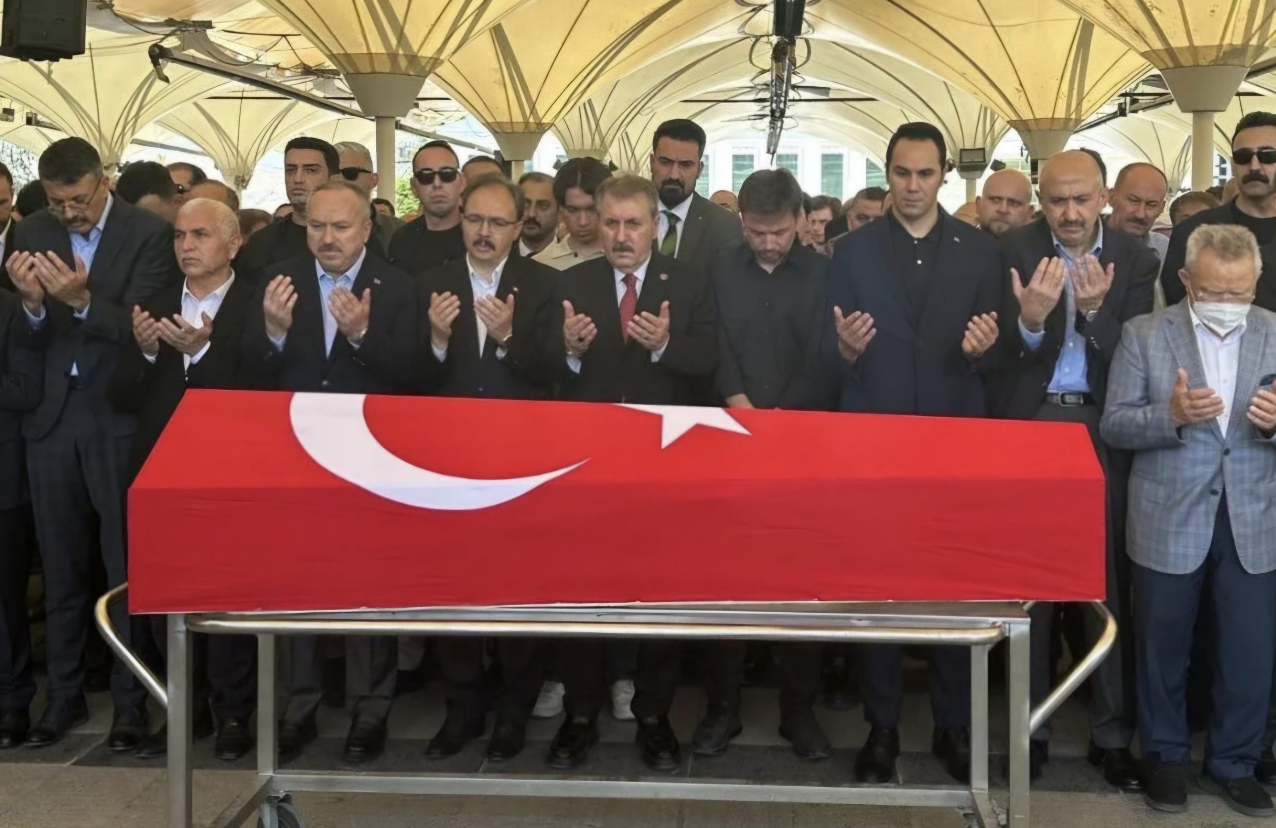 Vali Kızılkaya’nın Babası Son Yolculuğuna Uğurlandı
