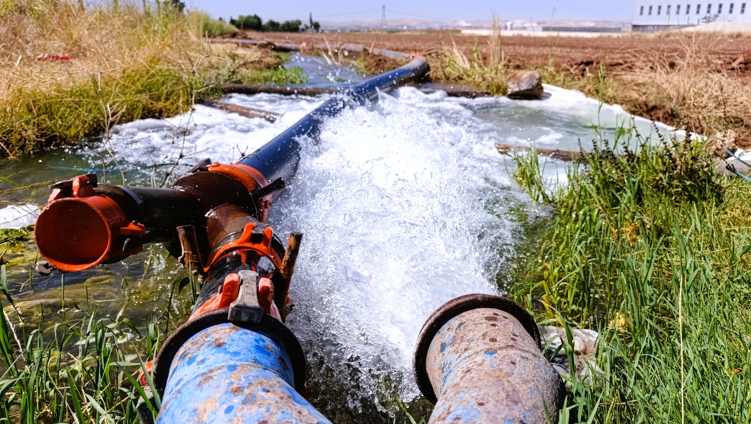 Şanlıurfa’da İki Sulama Birliğinin Elektriği Borç Nedeniyle Kesildi