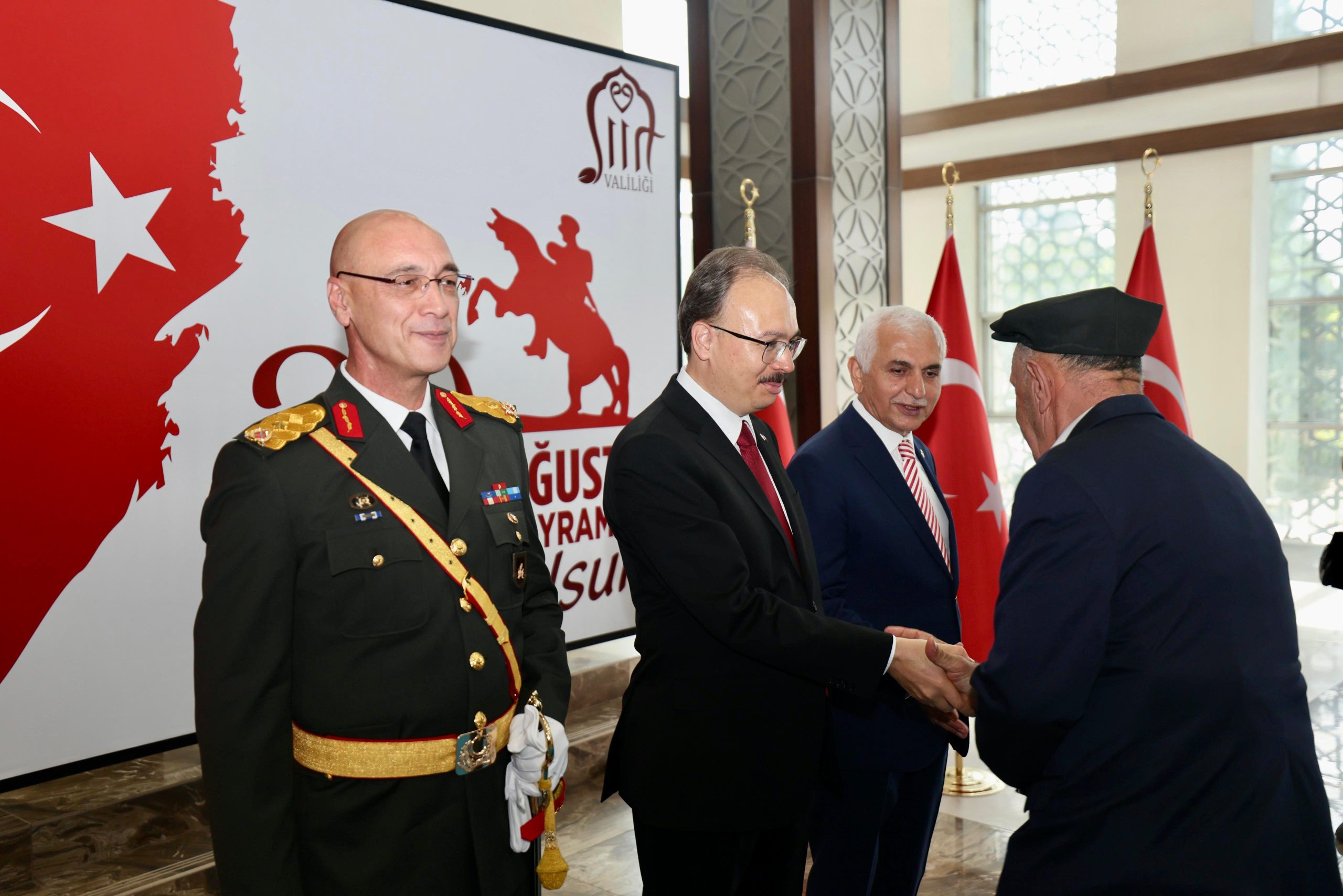 Siirt’te 30 Ağustos Zafer Bayramı’nın 104. Yıl Dönümü Coşkuyla Kutlandı
