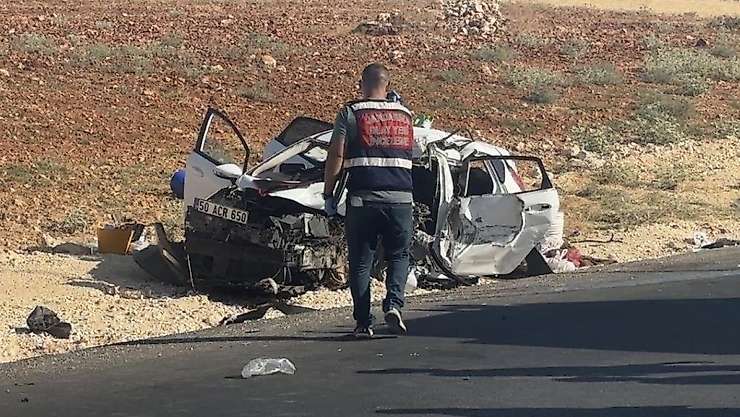 Siirtli Ailenin Gaziantep’te Kazada Geçirdi; 2 Ölü 4 Yaralandı