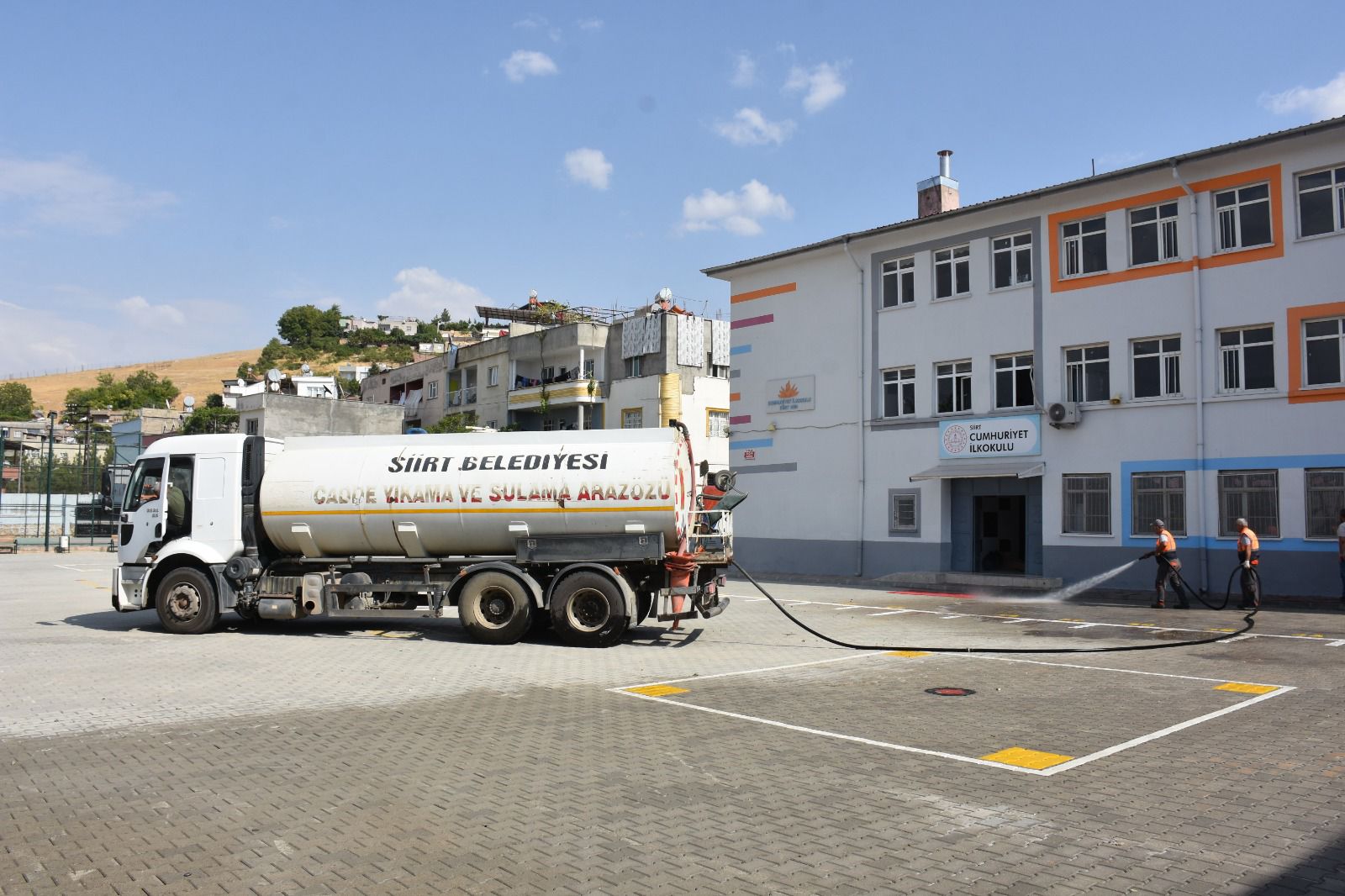 Siirt’te Okullarda Yeni Eğitim Yılı Öncesi Temizlik Seferberliği